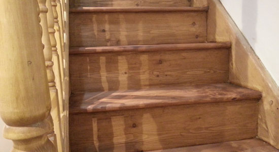 Verni, vitrification, peinture ou huile pour un escalier bois
